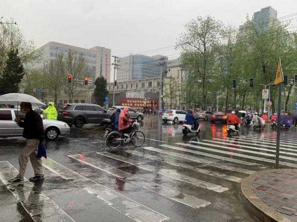 石家庄下雨了！河北大雨+小到中雪发货中……