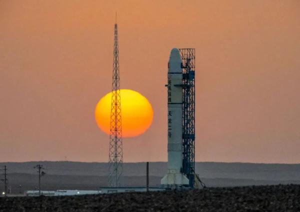 仰望星空，有颗“香港知识星”！