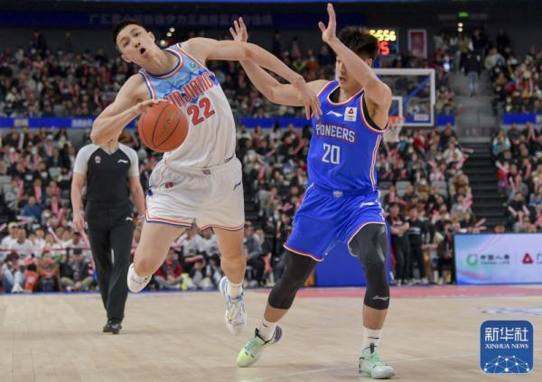 CBA常规赛：新疆伊力王酒胜天津先行者