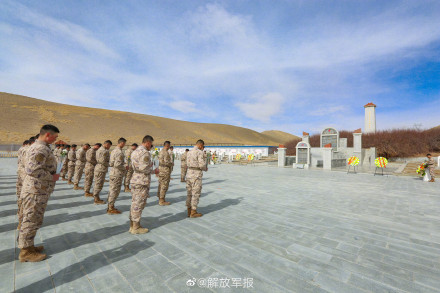 这一刻,深情仰望雪域高原的精神丰碑 这一刻,深情仰望雪域高原的精神丰碑