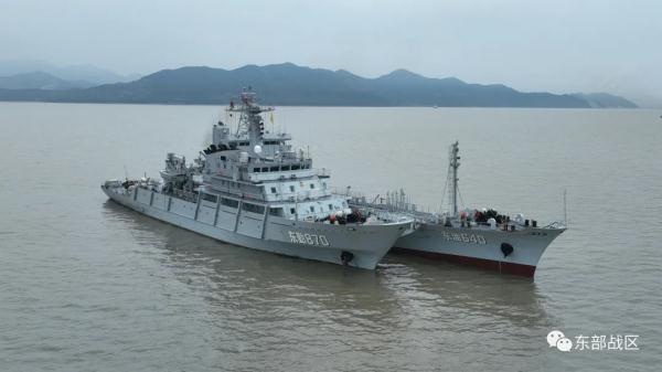 勤务船编队,出击! 勤务船编队,出击!