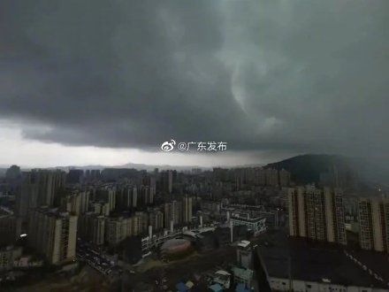 受强降雨影响，广东部分河流发生超警洪水