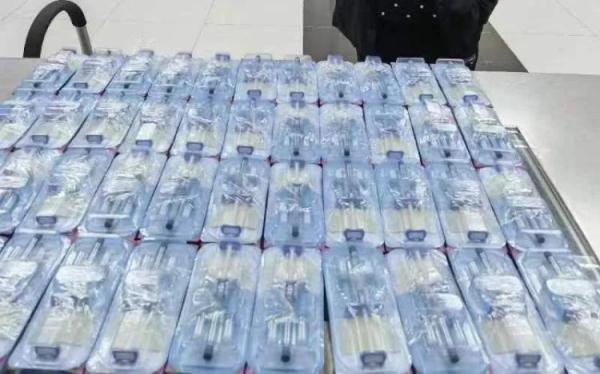 离谱！祭祀用品内藏美容针，深圳湾海关查获玻尿酸美容针90支