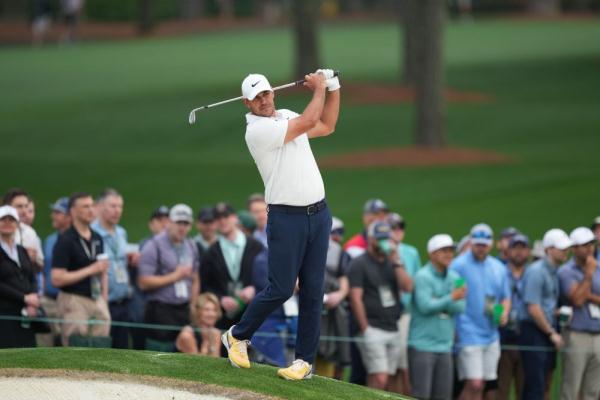 美国高尔夫球大师赛:受恶劣天气影响次轮未完赛 科普卡继续领先 美国高尔夫球大师赛:受恶劣天气影响次轮未完赛 科普卡继续领先