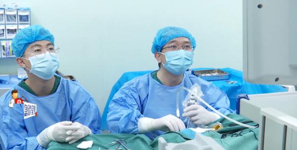 幼年游泳耳朵进水不在意或掏耳朵太用力，导致鼓膜穿孔，他们能恢复听力吗？