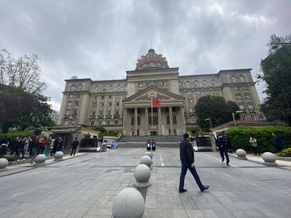 重庆姐弟坠亡案，会因翻供而改判吗？