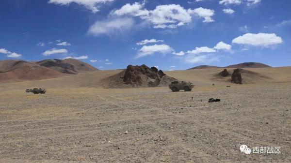 海拔5200米,车载反坦克导弹发射! 海拔5200米,车载反坦克导弹发射!