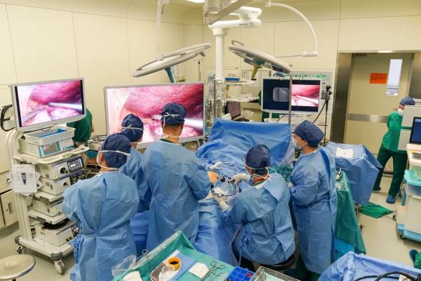 在广州,医院做起“超级微创手术”,还有这些也值得期待…… 在广州,医院做起“超级微创手术”,还有这些也值得期待……