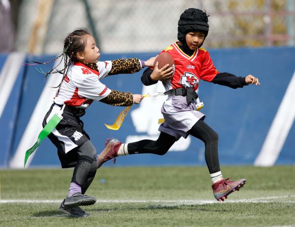 “闪耀之星”腰旗橄榄球华北赛区比赛