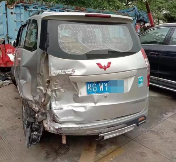 发生事故，双方下车当路协商？后续发展却出乎意料