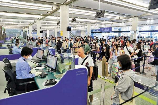 港人假期“北上”旅游 这些内地APP下载量飙升 港人假期“北上”旅游 这些内地APP下载量飙升