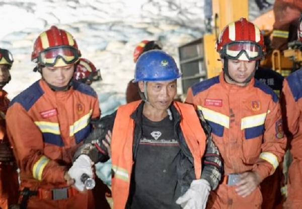 突发，一隧道塌方7人被困！今日凌晨全部获救