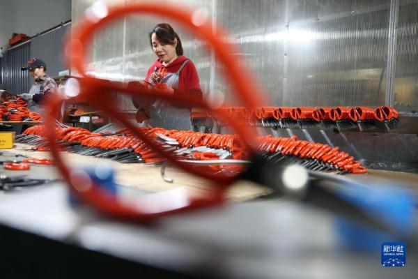 福建柘荣:一把剪刀看制造业升级 福建柘荣:一把剪刀看制造业升级