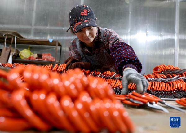 福建柘荣:一把剪刀看制造业升级 福建柘荣:一把剪刀看制造业升级