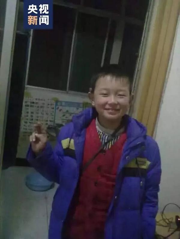 “爸爸快跑！”