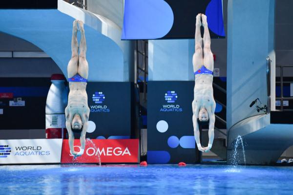 跳水——世界杯西安站男子双人10米台：练俊杰/杨昊夺冠