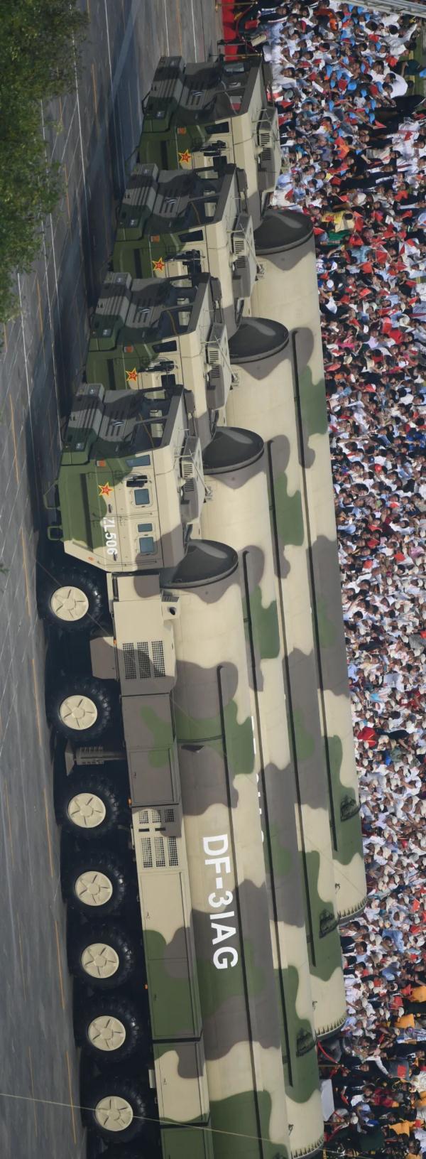 他是梁启超最小的儿子，中国航天事业的奠基人