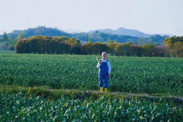 这位“少女”，98岁！