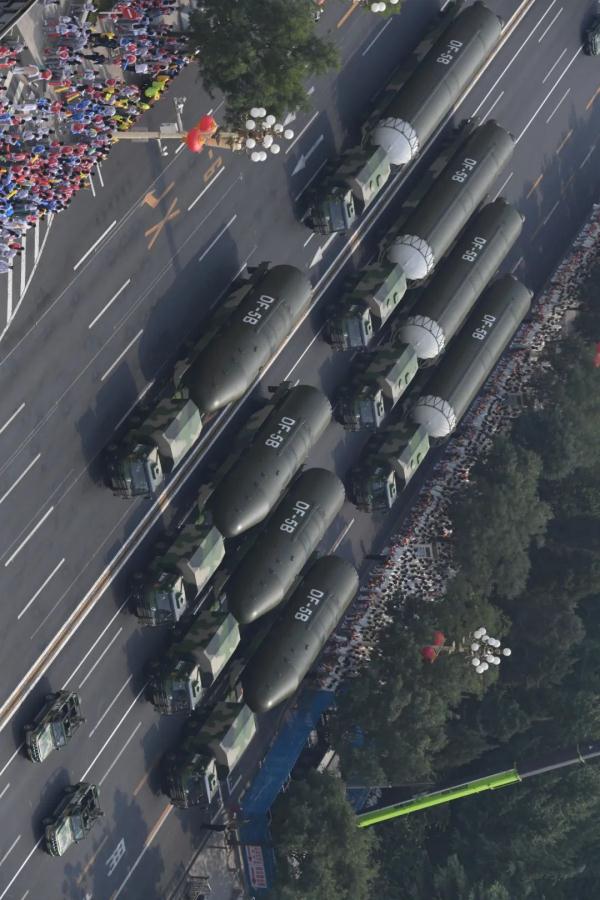 他是梁启超最小的儿子，中国航天事业的奠基人