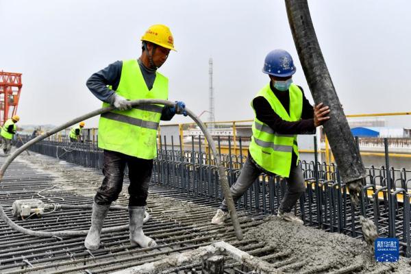济郑高铁山东段完成全部箱梁预制 济郑高铁山东段完成全部箱梁预制