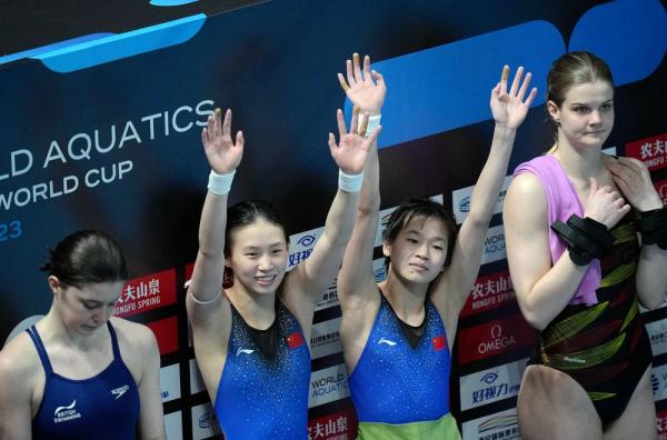 跳水世界杯｜西安站女子双人10米台：陈芋汐/全红婵夺冠