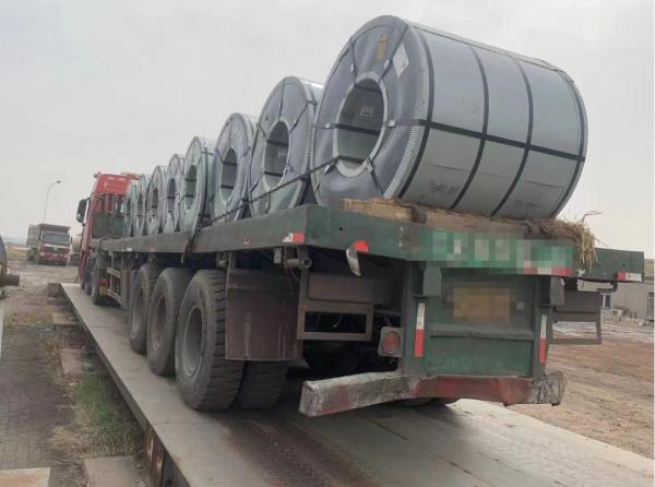 超载109% 钢卷板运输车被查处