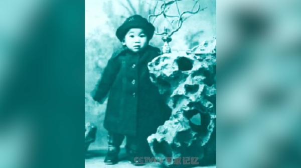 他是梁启超最小的儿子，中国航天事业的奠基人