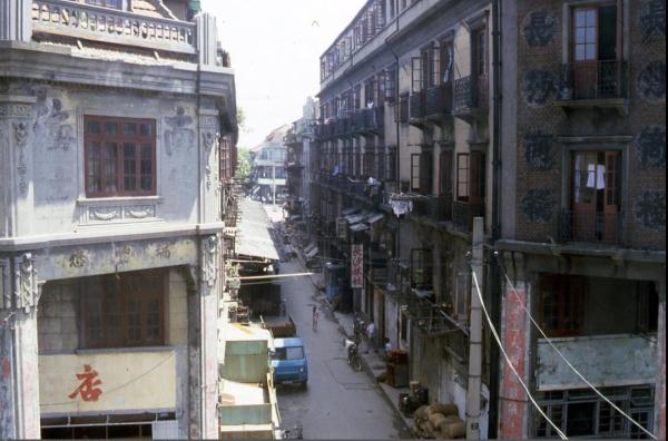 【记忆】金陵东路的骑楼往事 ：骑楼街风貌与演变