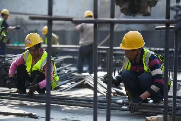 合肥地铁8号线一期11座车站主体结构封顶