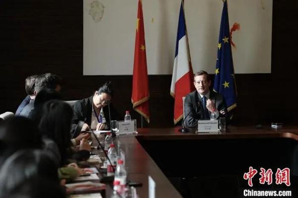 法国驻华大使：在国际治理中，不应只有一种声音