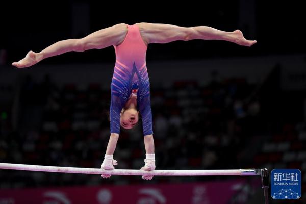 体操全国冠军赛|黄卓凡获高低杠冠军 体操全国冠军赛|黄卓凡获高低杠冠军
