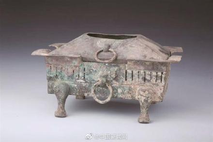 淄博发现2000年前的烤炉 网友：淄博2000年前就烤肉了