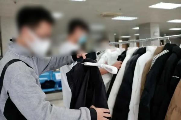 “体重48公斤,被学校谈话” “体重48公斤,被学校谈话”