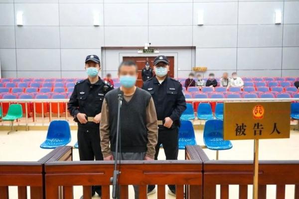 受贿100多万!芜湖一主任医师获刑 受贿100多万!芜湖一主任医师获刑