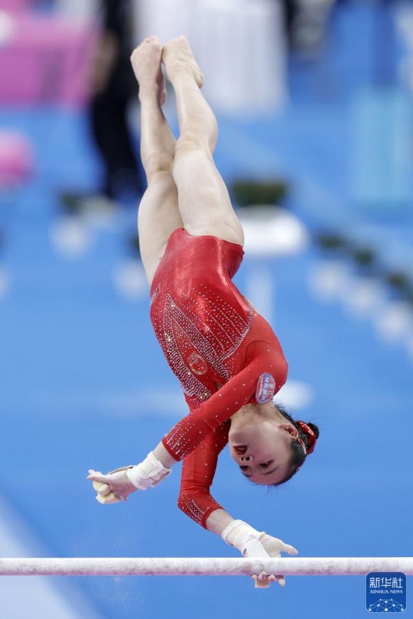 体操全国冠军赛|黄卓凡获高低杠冠军 体操全国冠军赛|黄卓凡获高低杠冠军