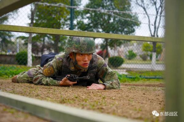 关注｜现场直击！2023年度士兵考学军事共同科目考核
