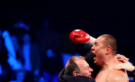 祝贺！张志磊获WBO过渡拳王金腰带
