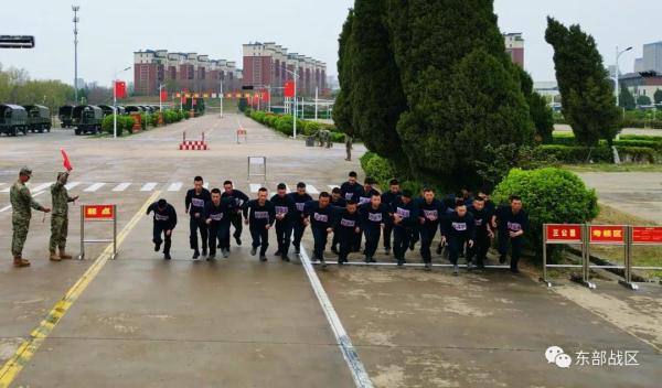 关注｜现场直击！2023年度士兵考学军事共同科目考核