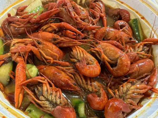 快来称称你的外卖，杭州有人99元买5斤小龙虾，送来竟然只有……