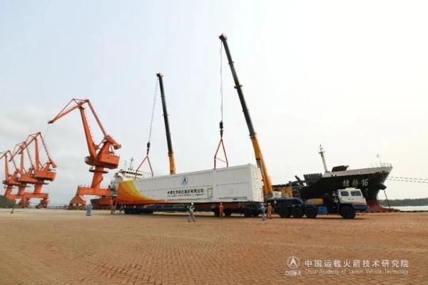 长征七号运载火箭和天舟六号货运飞船均已运抵文昌