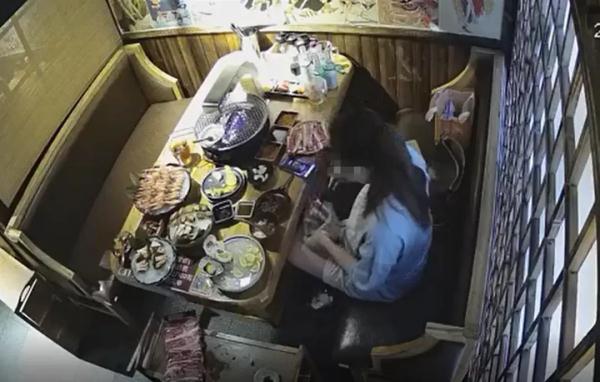 女子吃自助餐点菜4万多元，还偷偷打包！店方起诉