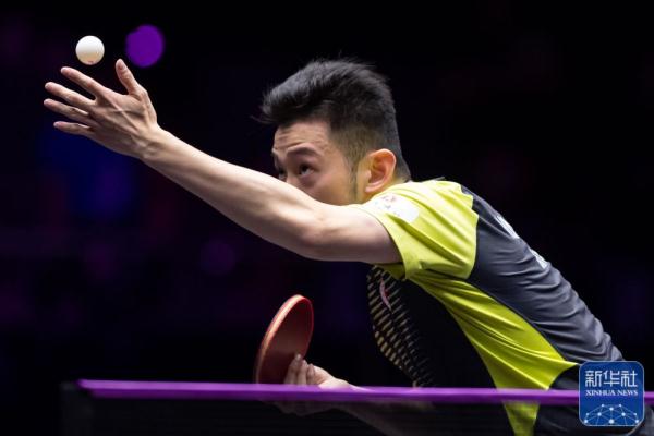 2023WTT澳门冠军赛：黄镇廷晋级十六强