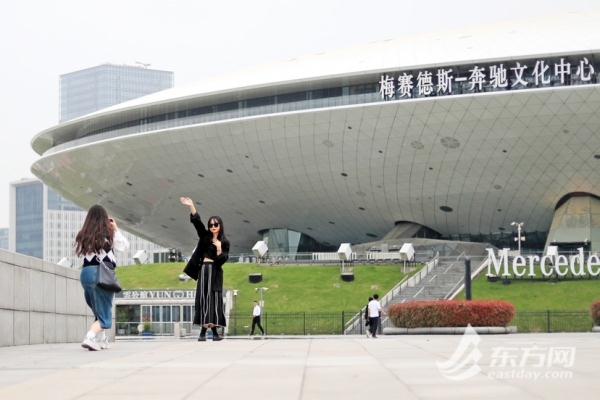 上海今年首个30℃诞生！傍晚就转雨，雨势明显，谨防强对流天气