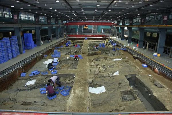 这艘800年前沉没海底的古船，如今让无数人惊叹