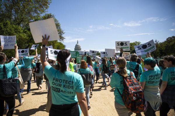 聚焦|华盛顿举行控枪游行 聚焦|华盛顿举行控枪游行