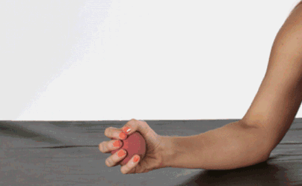 转需！3个动作拯救手机手