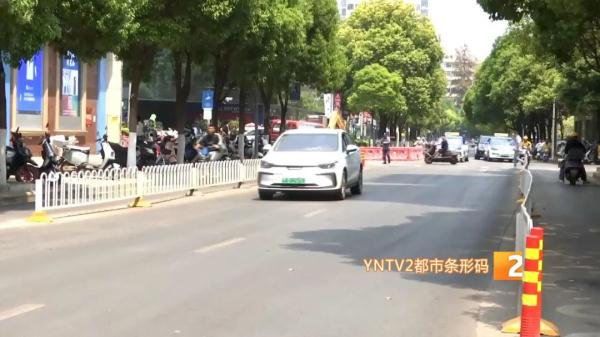 乘网约车后发现价值15万元的大钻戒不见了!女子着急报警…… 乘网约车后发现价值15万元的大钻戒不见了!女子着急报警……