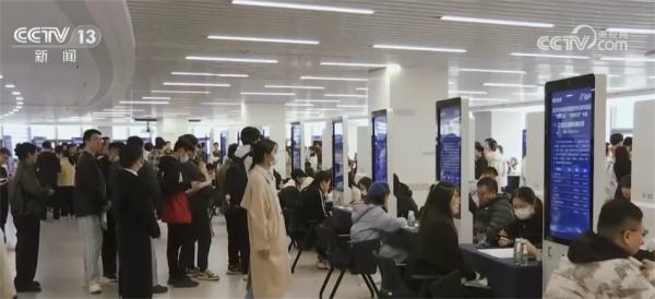 我国就业整体形势改善 就业市场劳动参与率稳步提升