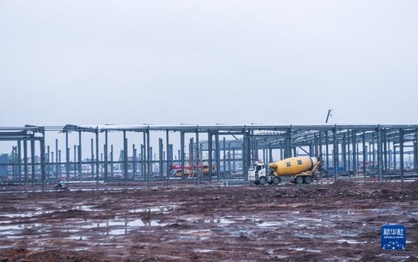 浙江金华：百亿级项目助力金义新区新能源产业链建设