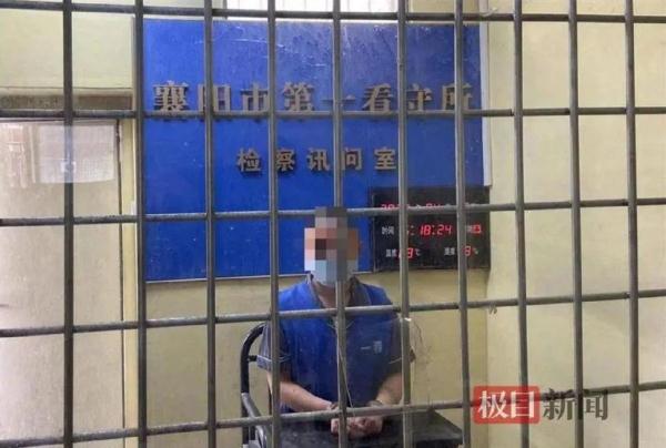 全网400多万粉丝！他被抓了